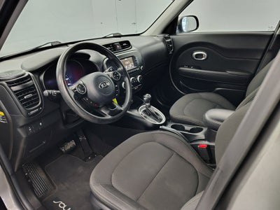 2017 Kia Soul Base