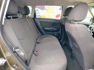 2013 Kia Soul Base