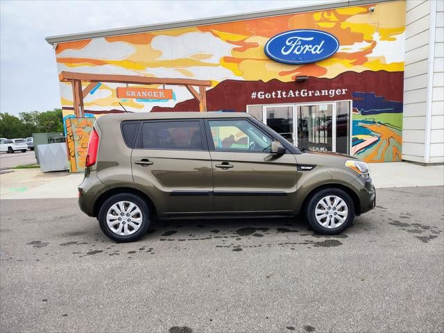 2013 Kia Soul Base