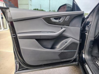 2021 Audi Q8 Premium Plus 55 TFSI quattro Tiptronic