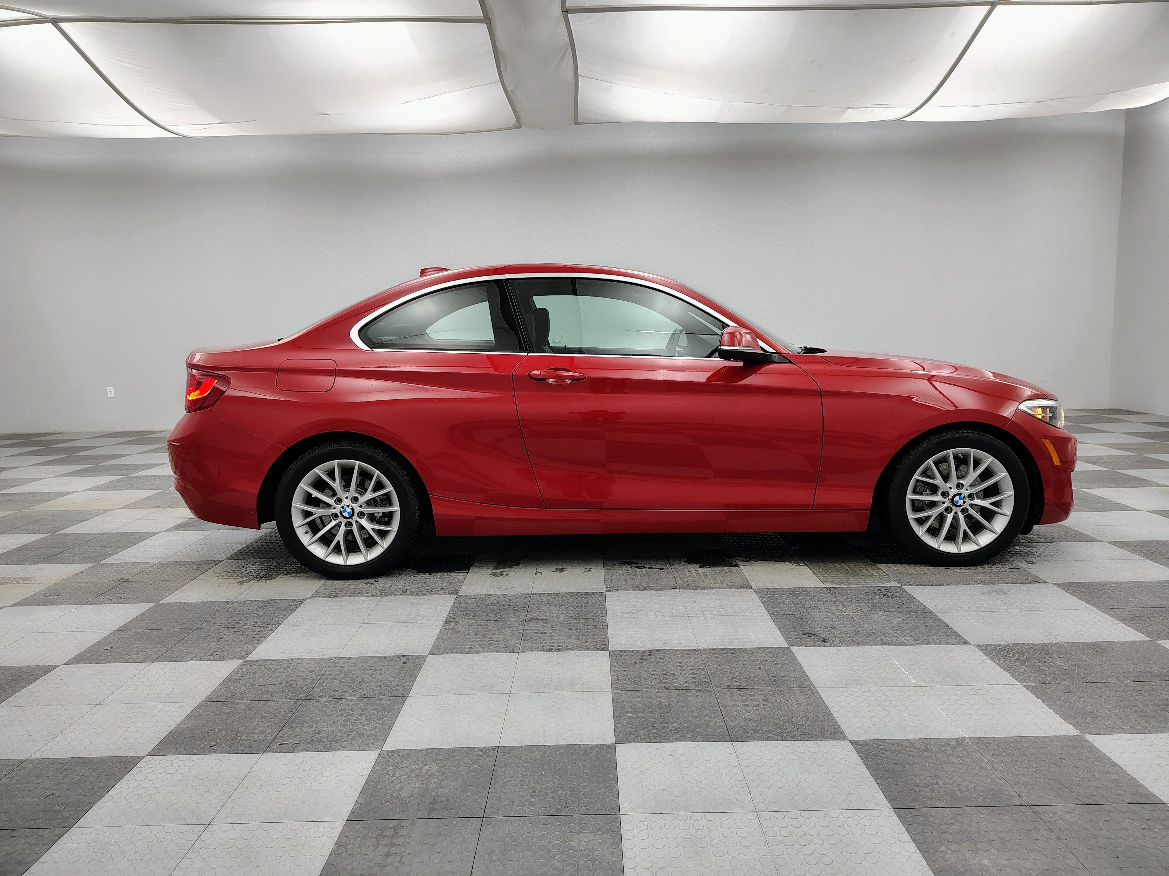2016 BMW 2 Series 228i xDrive