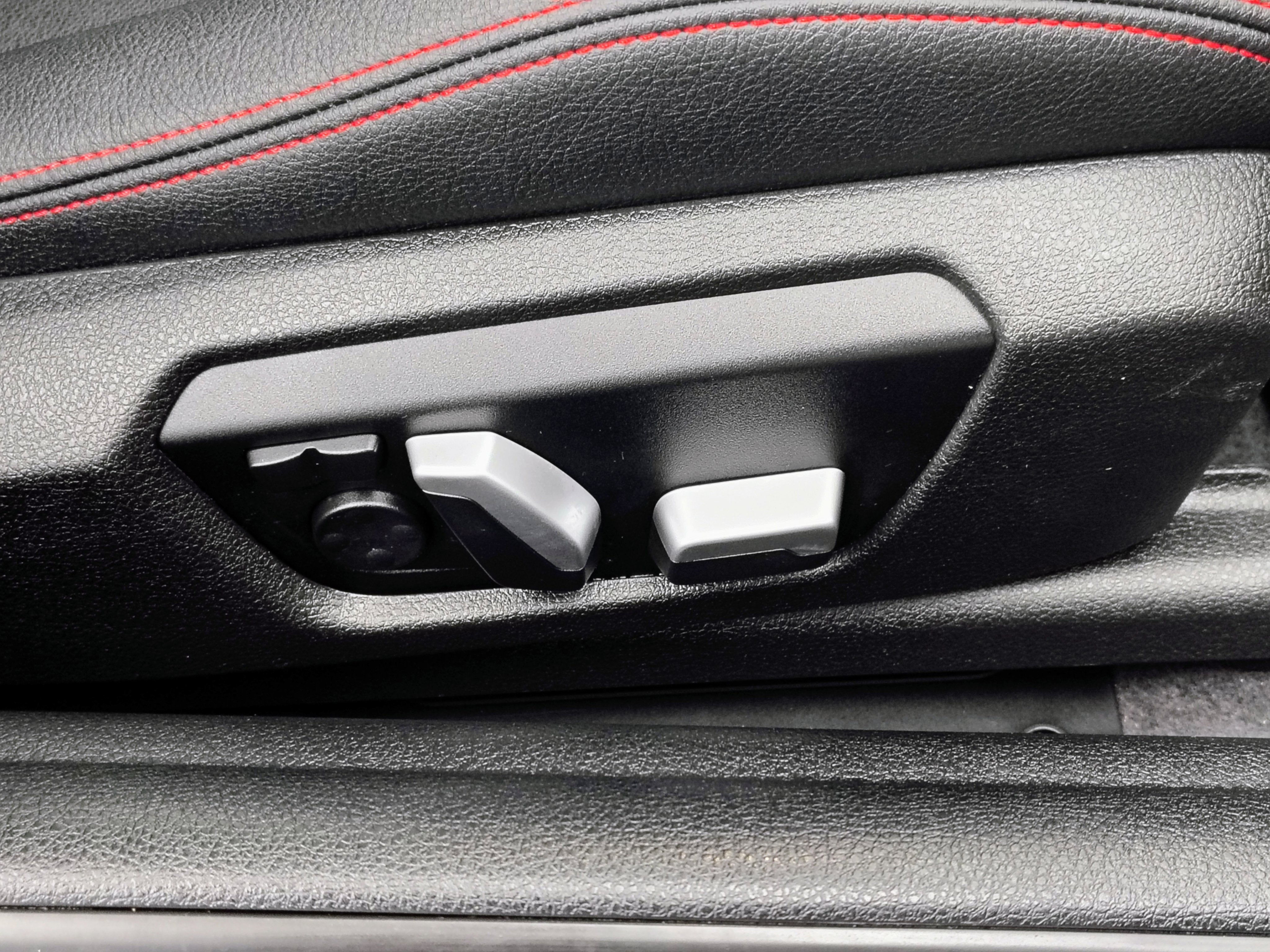 2016 BMW 2 Series 228i xDrive