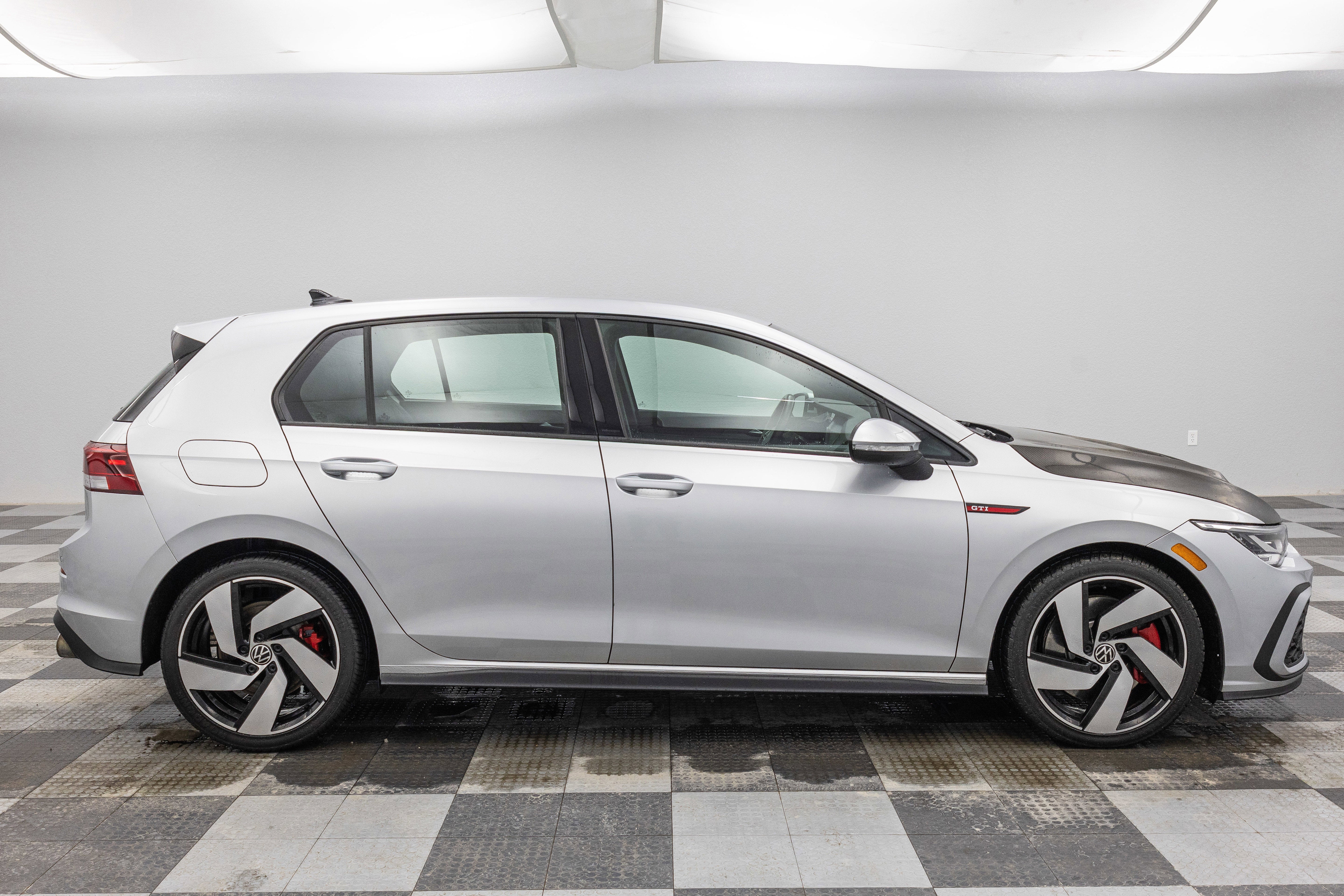 2022 Volkswagen Golf GTI S