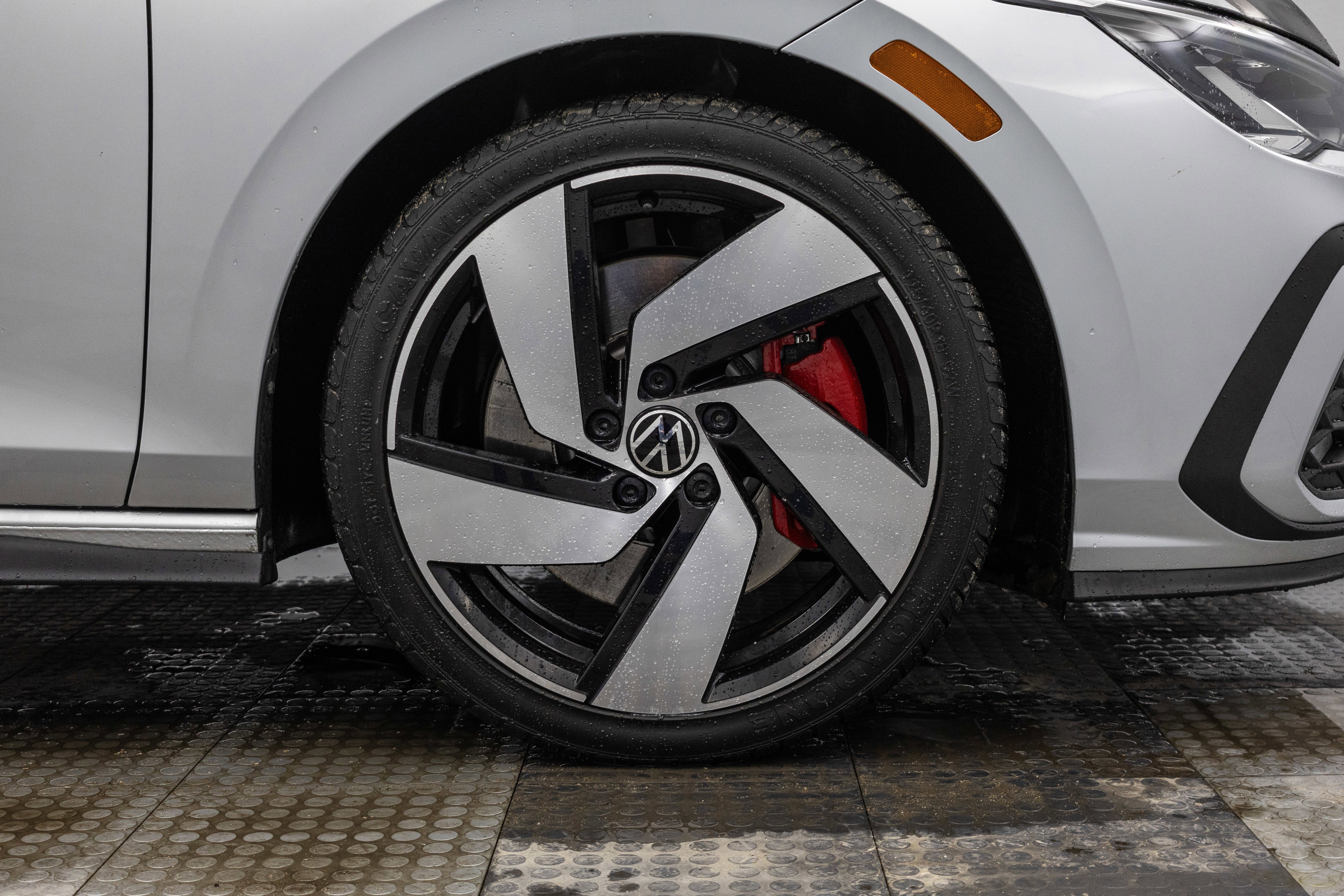 2022 Volkswagen Golf GTI S