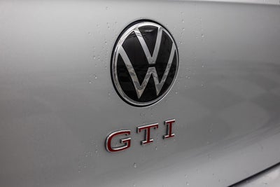 2022 Volkswagen Golf GTI S
