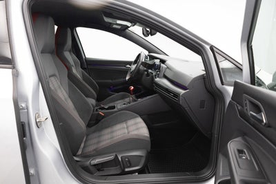 2022 Volkswagen Golf GTI S