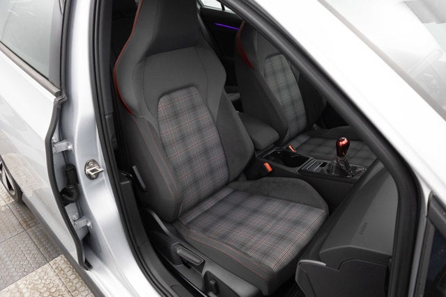 2022 Volkswagen Golf GTI S