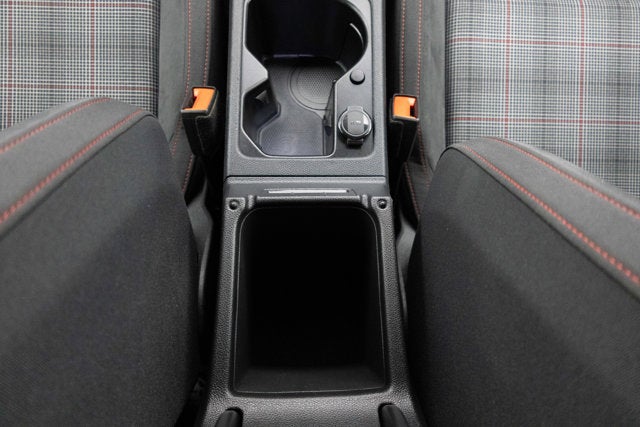 2022 Volkswagen Golf GTI S