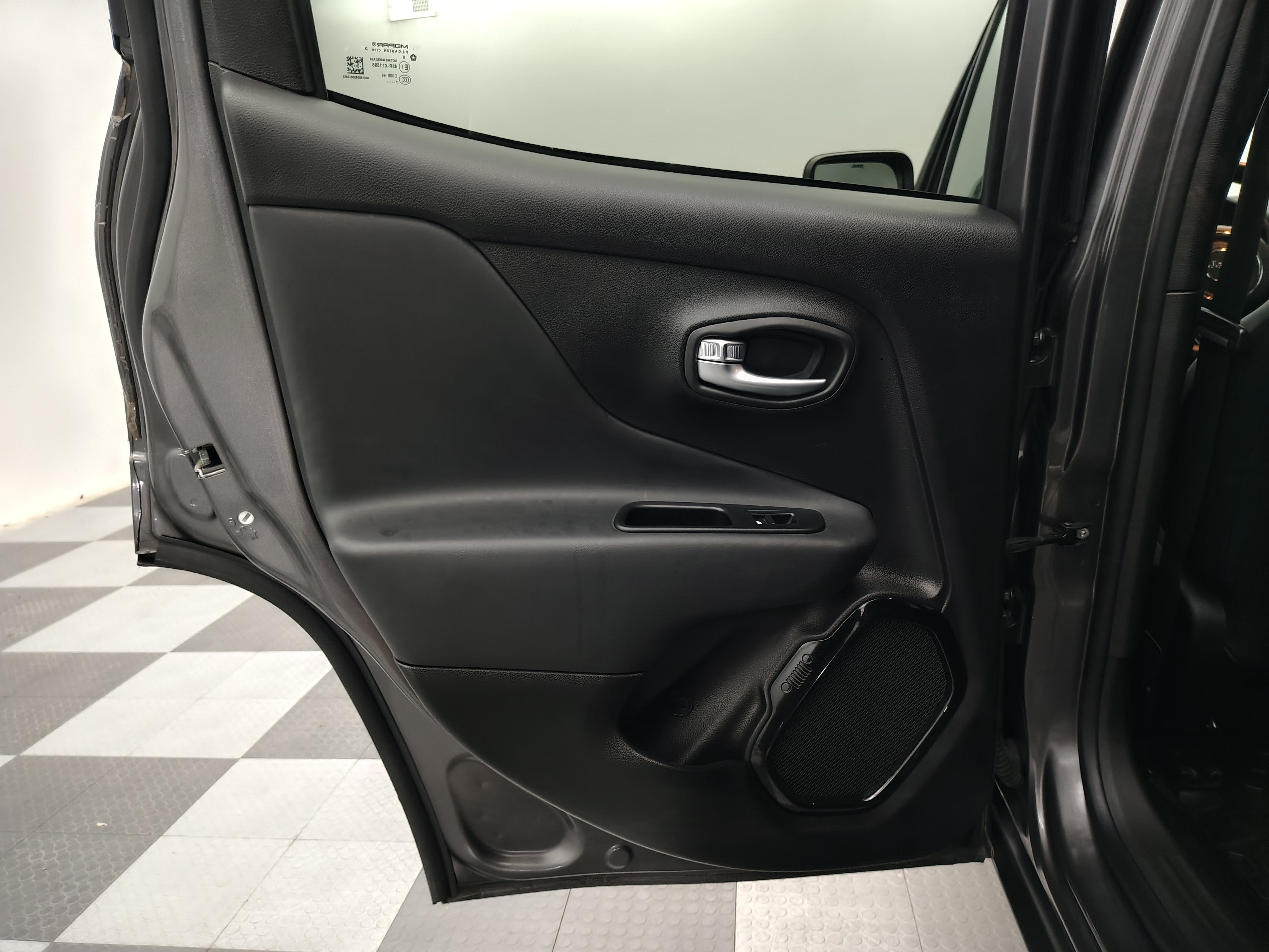 2017 Jeep Renegade Altitude 4x4
