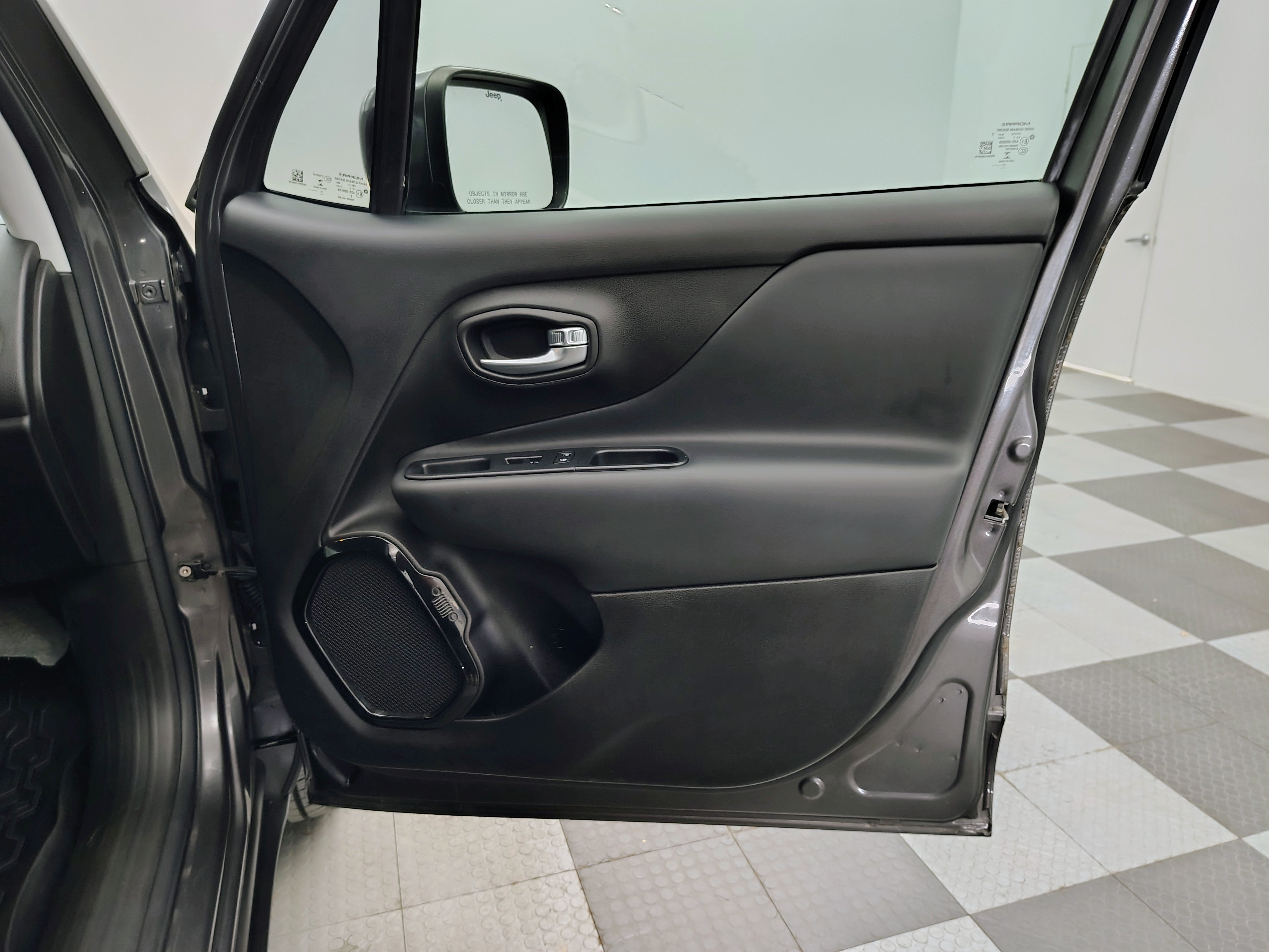 2017 Jeep Renegade Altitude 4x4