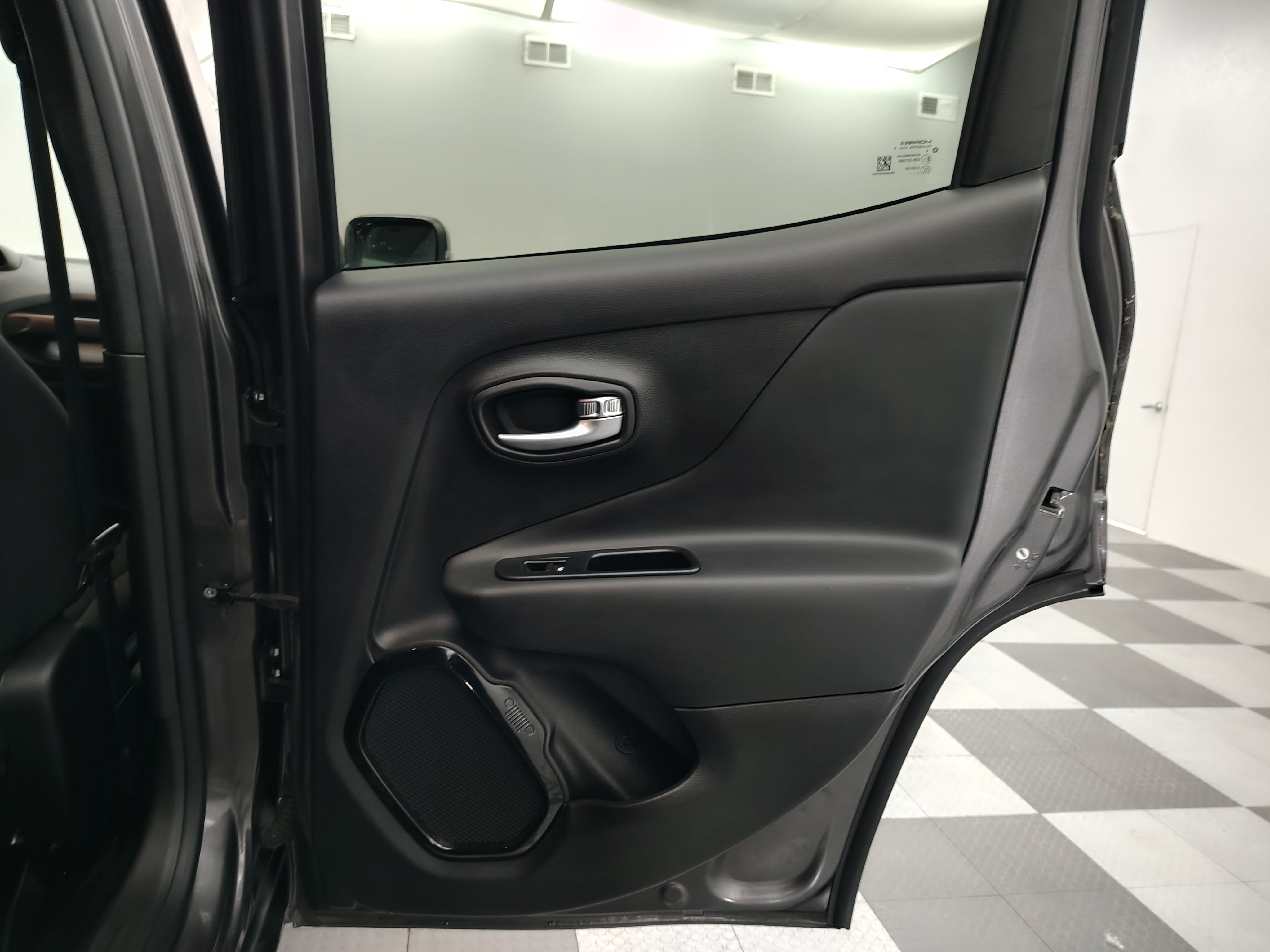 2017 Jeep Renegade Altitude 4x4