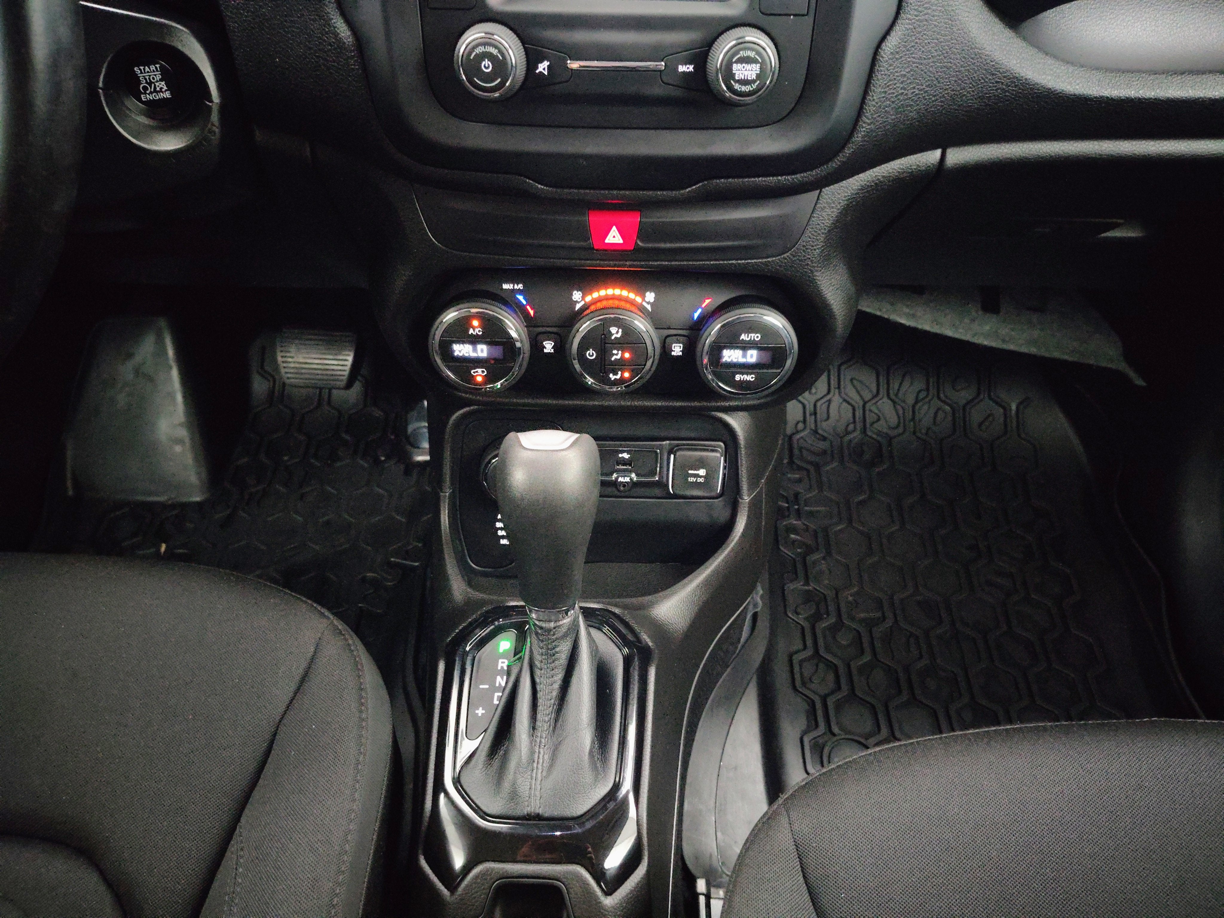 2017 Jeep Renegade Altitude 4x4